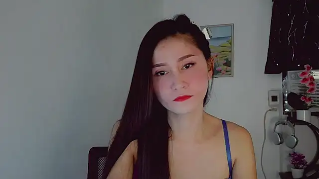 Snapshot of anne_smithe chatting on October 1, 2025, 11:19 pm anne smithe online show from October 1, 2025, 11:19 pm