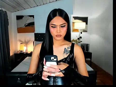 Snapshot of CallaWang chatting on December 1, 2025, 7:15 pm CallaWang online show from December 1, 2025, 7:15 pm