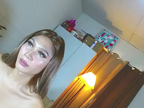 kittygurl124 online show from July 4, 2026, 10:03 pm