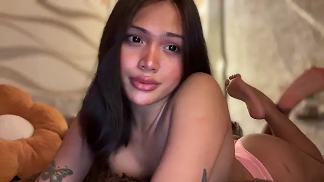 Snapshot of Yourbaby_angelx chatting on February 23, 2026, 4:03 am Yourbaby angelx online show from February 23, 2026, 4:03 am