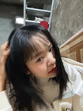 Snapshot of Daisy018 chatting on November 5, 2025, 1:31 am Daisy018 online show from November 5, 2025, 1:31 am