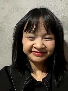 Snapshot of Daisy018 chatting on October 6, 2025, 1:12 pm Daisy018 online show from October 6, 2025, 1:12 pm