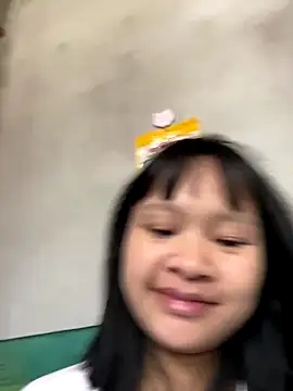 Snapshot of Daisy018 chatting on October 18, 2025, 4:14 am Daisy018 online show from October 18, 2025, 4:14 am