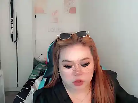 Snapshot of Goddes12inchTS chatting on September 17, 2025, 10:12 pm Goddes12inchTS online show from September 17, 2025, 10:12 pm