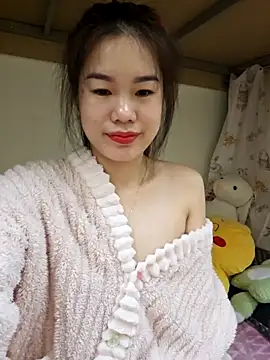 Baby-ladytits2025 online show from December 17, 2025, 3:39 pm