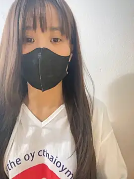 Lucy217 online show from November 4, 2025, 12:53 pm