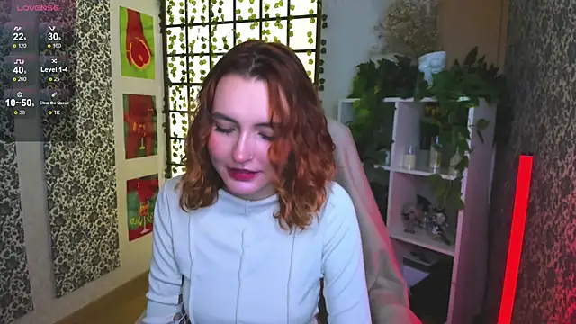 Snapshot of Elis_Cherry chatting on October 3, 2025, 2:04 am Elis Cherry online show from October 3, 2025, 2:04 am