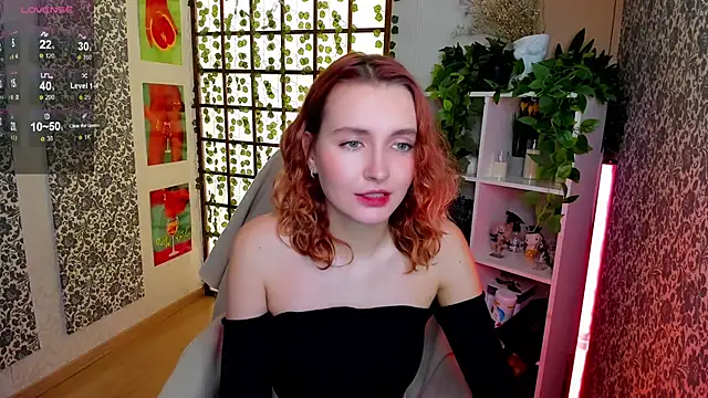 Snapshot of Elis_Cherry chatting on October 7, 2025, 1:50 am Elis Cherry online show from October 7, 2025, 1:50 am