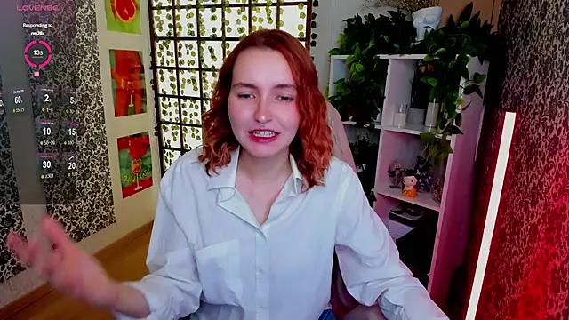 Snapshot of Elis_Cherry chatting on September 22, 2025, 1:55 am Elis Cherry online show from September 22, 2025, 1:55 am