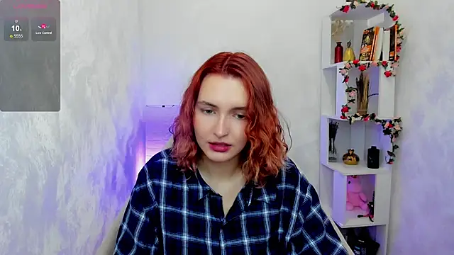 Snapshot of Elis_Cherry chatting on September 10, 2025, 1:48 am Elis Cherry online show from September 10, 2025, 1:48 am