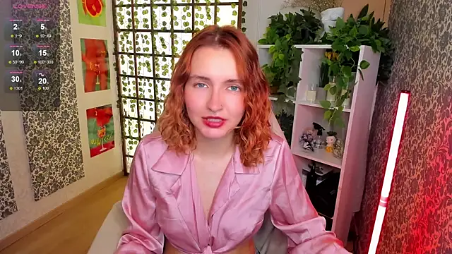 Snapshot of Elis_Cherry chatting on September 25, 2025, 1:44 am Elis Cherry online show from September 25, 2025, 1:44 am