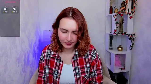 Snapshot of Elis_Cherry chatting on September 24, 2025, 1:57 am Elis Cherry online show from September 24, 2025, 1:57 am