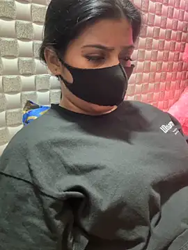 Snapshot of Hot_Jaanvi_ chatting on March 23, 2026, 3:34 pm Hot Jaanvi online show from March 23, 2026, 3:34 pm