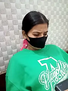 Snapshot of Hot_Jaanvi_ chatting on November 21, 2025, 5:28 am Hot Jaanvi online show from November 21, 2025, 5:28 am