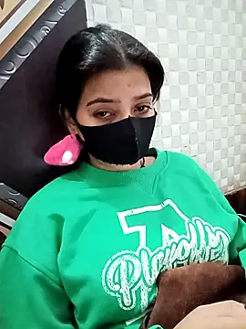 Snapshot of Hot_Jaanvi_ chatting on November 12, 2025, 4:27 am Hot Jaanvi online show from November 12, 2025, 4:27 am