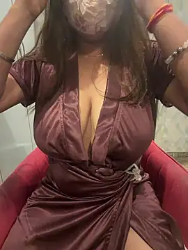 prisha944 online show from June 28, 2026, 3:24 am