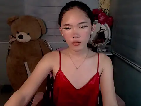 Snapshot of KathRouge chatting on September 11, 2025, 1:33 pm KathRouge online show from September 11, 2025, 1:33 pm