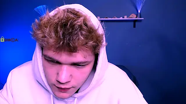 Snapshot of lucas_long_ chatting on December 16, 2025, 9:57 am lucas long online show from December 16, 2025, 9:57 am