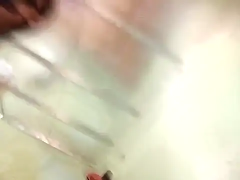 Snapshot of Harmony92 chatting on October 5, 2025, 3:08 am Harmony92 online show from October 5, 2025, 3:08 am