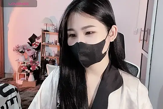    Daisy    online show from October 22, 2025, 5:18 am