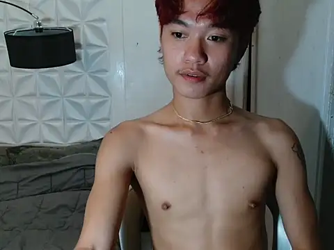 Snapshot of ur_little_secret chatting on September 8, 2025, 4:06 pm ur little secret online show from September 8, 2025, 4:06 pm