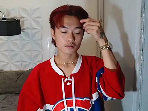 Snapshot of ur_little_secret chatting on September 17, 2025, 5:26 pm ur little secret online show from September 17, 2025, 5:26 pm