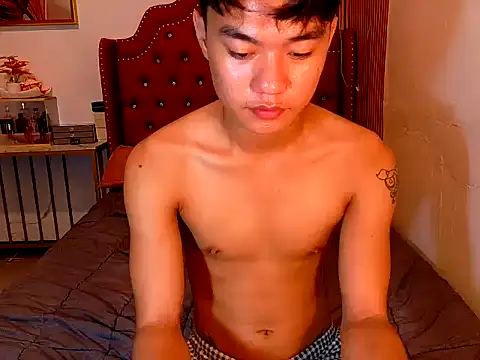 Snapshot of ur_little_secret chatting on January 19, 2026, 5:22 am ur little secret online show from January 19, 2026, 5:22 am