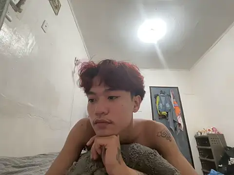 Snapshot of ur_little_secret chatting on October 8, 2025, 4:19 pm ur little secret online show from October 8, 2025, 4:19 pm