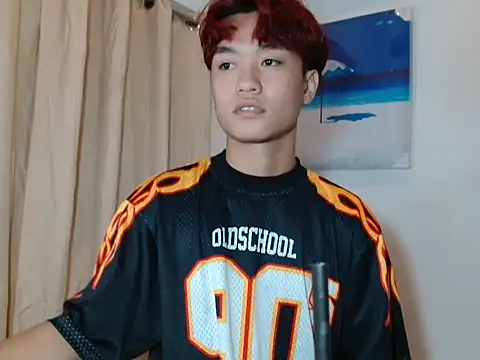 Snapshot of ur_little_secret chatting on October 13, 2025, 2:40 pm ur little secret online show from October 13, 2025, 2:40 pm