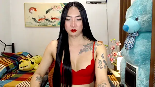 LovelyQueen69 online show from December 1, 2025, 3:46 pm