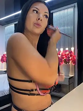 Snapshot of KenyaCruz chatting on February 5, 2026, 6:59 pm KenyaCruz online show from February 5, 2026, 6:59 pm