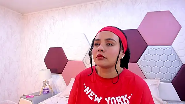 ArielleWilde online show from November 25, 2025, 2:56 am