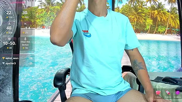 Snapshot of BigMonstercoks69 chatting on September 27, 2025, 12:22 pm BigMonstercoks69 online show from September 27, 2025, 12:22 pm