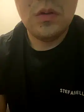 coppiainterrazziale online show from December 2, 2025, 7:59 pm