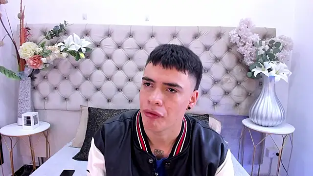 BenitoSaenz online show from February 28, 2026, 1:33 pm