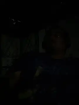 Snapshot of Matty_G88 chatting on November 10, 2025, 2:05 am Matty G88 online show from November 10, 2025, 2:05 am