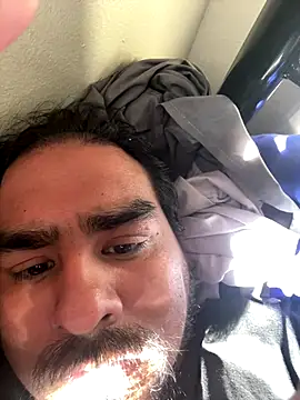 Snapshot of Matty_G88 chatting on December 13, 2025, 8:59 pm Matty G88 online show from December 13, 2025, 8:59 pm