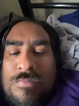 Snapshot of Matty_G88 chatting on December 17, 2025, 6:57 pm Matty G88 online show from December 17, 2025, 6:57 pm