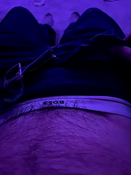 leroy9501 online show from October 19, 2025, 1:08 am