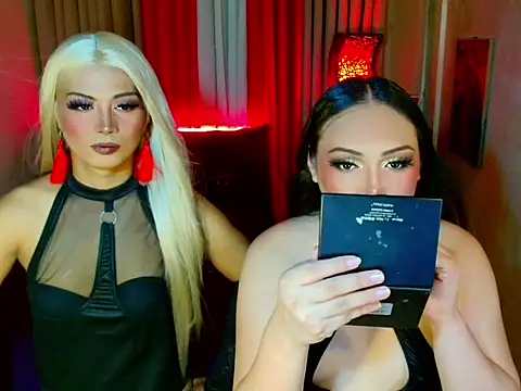 LillyLoveYou online show from June 24, 2026, 3:32 pm