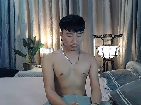 cute richard24 online show from October 10, 2025, 9:21 am