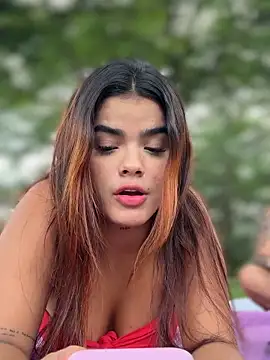 Snapshot of Kaily_Sweet16 chatting on January 18, 2026, 6:22 pm Kaily Sweet16 online show from January 18, 2026, 6:22 pm