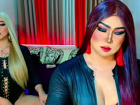 Snapshot of UnlimitedCumShow chatting on September 20, 2025, 4:01 pm UnlimitedCumShow online show from September 20, 2025, 4:01 pm