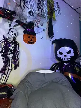 venusobryan 55 online show from October 2, 2025, 11:52 pm