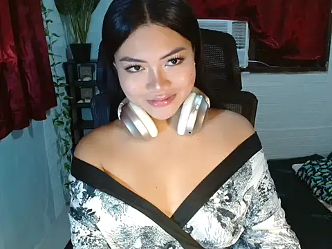 Snapshot of naughtyhothailey chatting on June 27, 2026, 11:11 pm naughtyhothailey online show from June 27, 2026, 11:11 pm