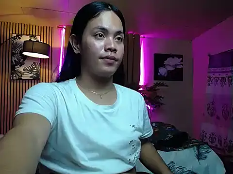 Snapshot of lava_lux chatting on October 21, 2025, 3:55 pm lava lux online show from October 21, 2025, 3:55 pm