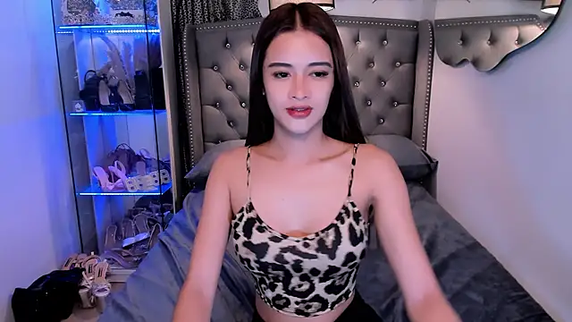 Snapshot of Lars_empress chatting on September 13, 2025, 8:25 am Lars empress online show from September 13, 2025, 8:25 am