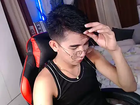 Snapshot of drinkmycumx chatting on September 22, 2025, 5:41 pm drinkmycumx online show from September 22, 2025, 5:41 pm