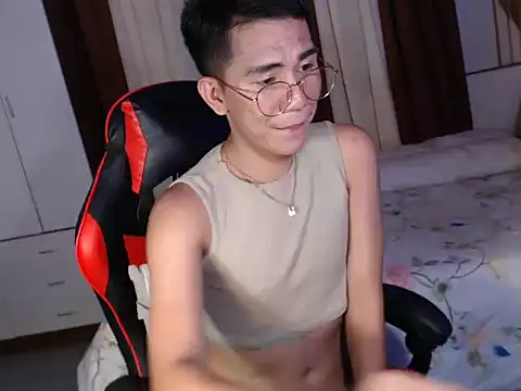 Snapshot of drinkmycumx chatting on October 8, 2025, 8:38 am drinkmycumx online show from October 8, 2025, 8:38 am