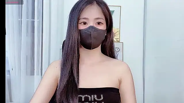 Snapshot of Mint2k chatting on September 9, 2025, 10:36 am Mint2k online show from September 9, 2025, 10:36 am